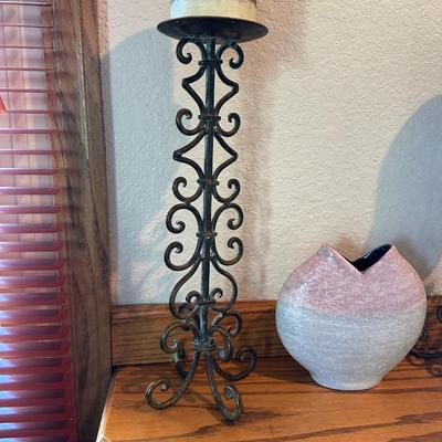BEAUTIFUL CANDLE HOLDERS WITH BELLA CANDELLA CANDLES AND VASE