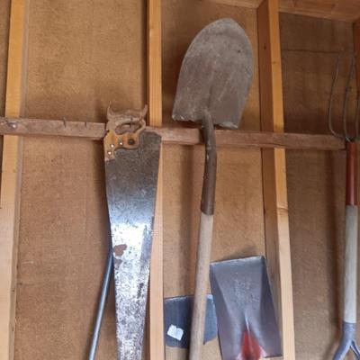 YARD TOOLS, SPREADER AND A DISTANCE TRACKER