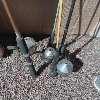 FULL TACKLE BOX AND SEVERAL FISHING POLES WITH REELS