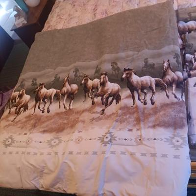 KING SIZE "WILD HORSES" COMFORTER, SHEETS, PILLOW CASES AND SHAMS