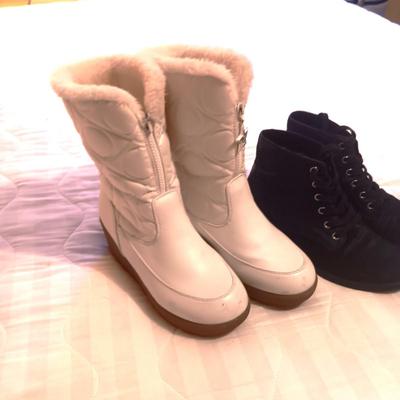 SAM EDELMAN SHORT BOOTS AND WHITE WINTER BOOTS SIZE 8