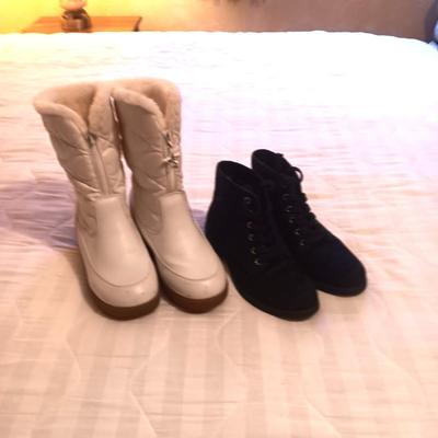 SAM EDELMAN SHORT BOOTS AND WHITE WINTER BOOTS SIZE 8