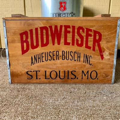 LOT 15 P: Vintage Anheuser Busch Budweiser Wooden Crate/Box W/Hinges & Beck's Beer Ice Bucket