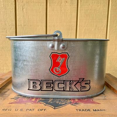 LOT 15 P: Vintage Anheuser Busch Budweiser Wooden Crate/Box W/Hinges & Beck's Beer Ice Bucket