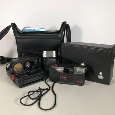 LOT 38B: Vintage Camera Collection - Polaroid Sonar Onestep w/ GE Flash Bar IIs, & Polaroid Carrying Case, Tasco Model No. 116 Feather...
