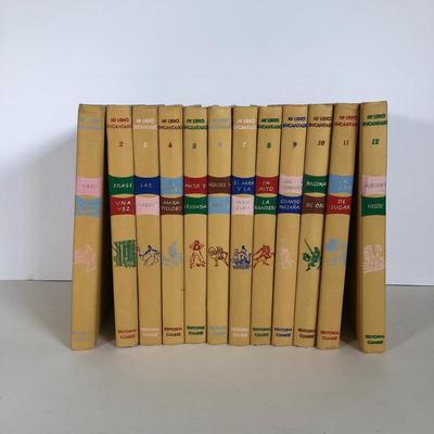 LOT 44B: Vintage Mi Libro Encantado Anthology Vol 1-12