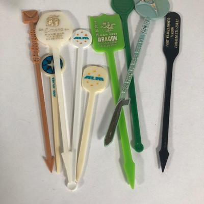 LOT 62B: Collection of Vintage 1960s & 70s Cocktail Stirrers