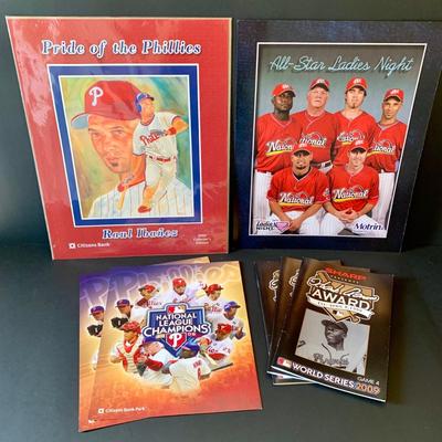 LOT 118 L: 2009 Philadelphia Phillies Collection: Shirts, Towels, Travel Mugs, Sealed Official Game Ball of MLB, & More