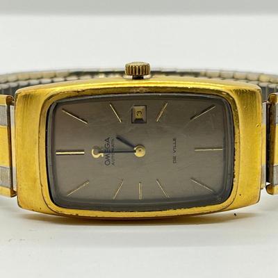 LOT 156: Vintage Men’s Omega Watch For Parts or Repair