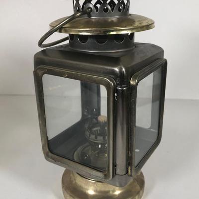 LOT 168L: Vintage Kerosene Oil Lanterns