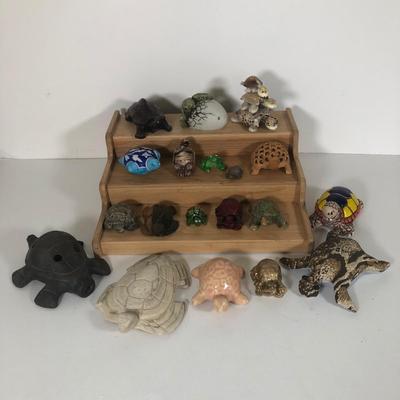 LOT 175L: Collection of Miniature Turtles