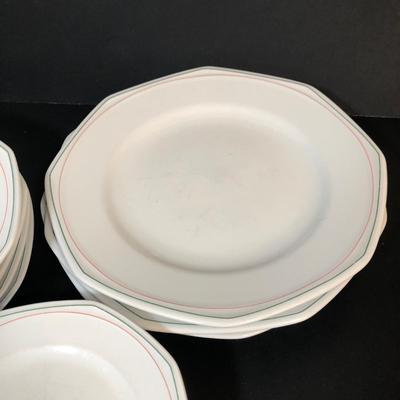LOT 185K: Schonwald Germany Dishes