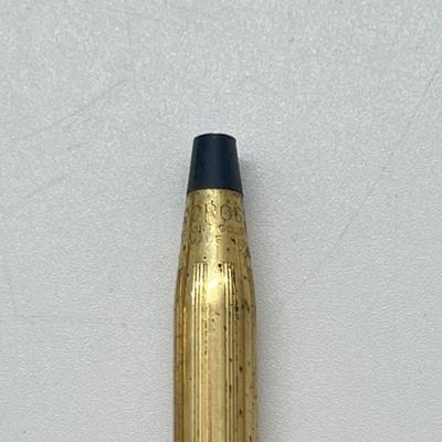 LOT 231: Vintage Pens & Pencils - Eversharp, Cross, Parker & More