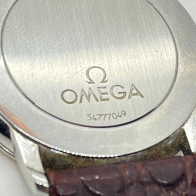 LOT 232: Men’s Omega Quartz Watch