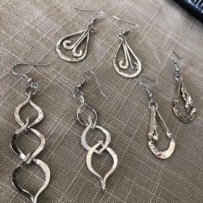 Set of 3 Dangling Earrings