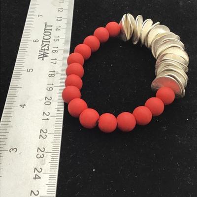 Coral stretch red beaded bracelet