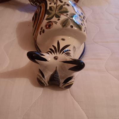 CERAMIC HAND PAINTED CAT AND WICKER BASKETS