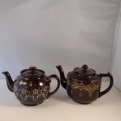 Pair of English Glazed Teapots