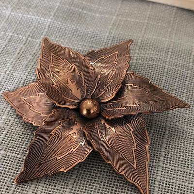 Vintage 50s Etched Copper Pinwheel Flower Brooch Pin Mid Century Art Deco