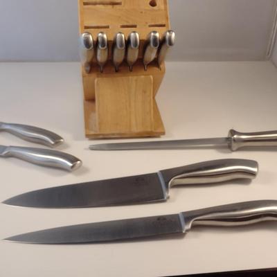 Chicago Cutlery Set with Wooden Block