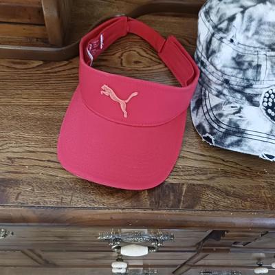 LADIES VISOR AND BALL CAPS