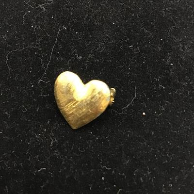 Small GT heart pin