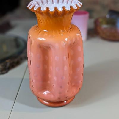 Fenton Optic Pink Vase Polka Dots Crimped Bubbles Vase