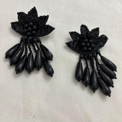 Vintage black beaded floral earrings