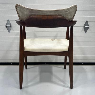 806 Mid Century Modern Teak Arm Chair.