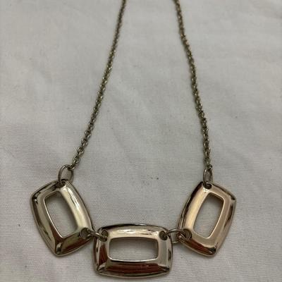 Vintage Liz Claiborne, silver tones necklace