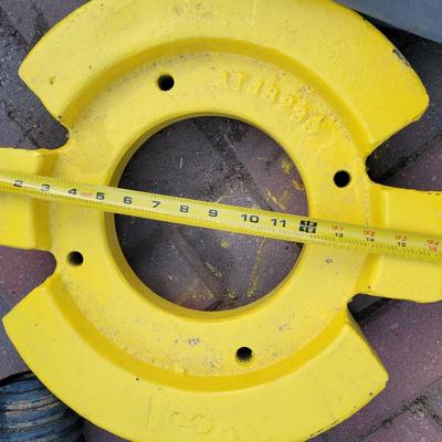 John Deere? Wheel weights 100 pounds each