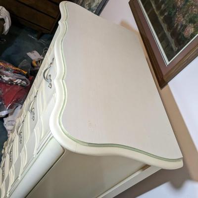 Westinghouse Broyhill (?) French Providential Dresser