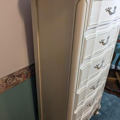 Westinghouse Broyhill (?) French Providential Dresser