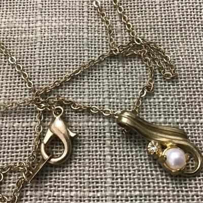 Petite Vintage Necklace