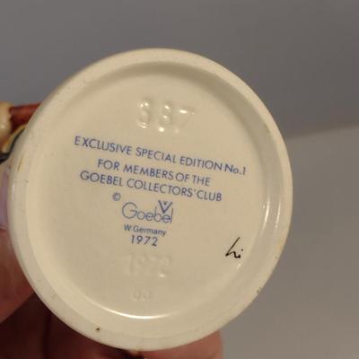 Pair of Hummel Figurines- Boy and Girl with Valentine Hearts