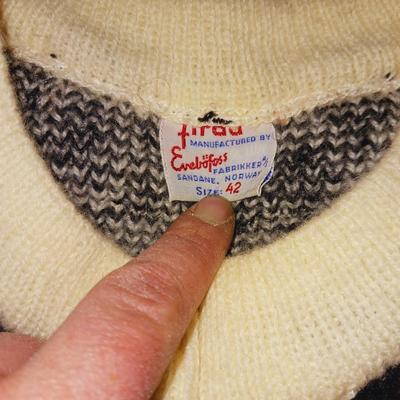 LADIES WOOL SWEATER FROM NORWAY