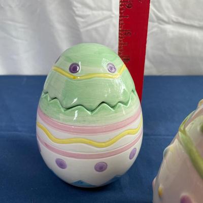 3 porcelain egg candles.