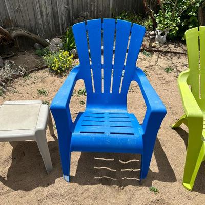 2 ADIRONDACK CHAIRS AND 2 SMALL TABLES