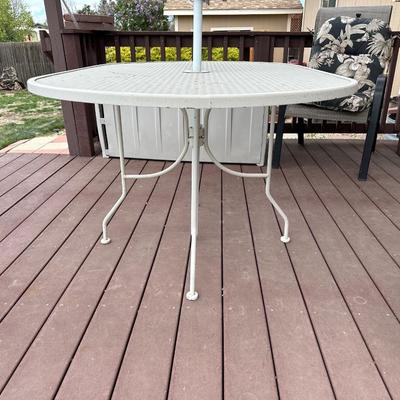 PATIO TABLE WITH UMBRELLA AND 4 PATIO CHAIRS WITH CUSHIONS