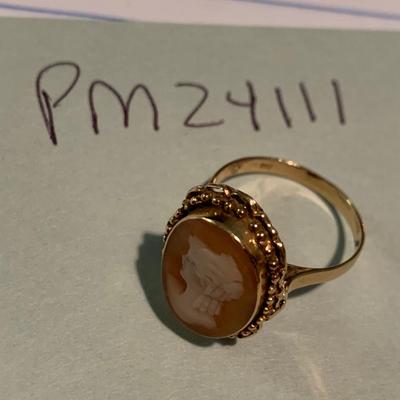 18k Yellow Gold Cameo Estate Ring Size 8 5 grams