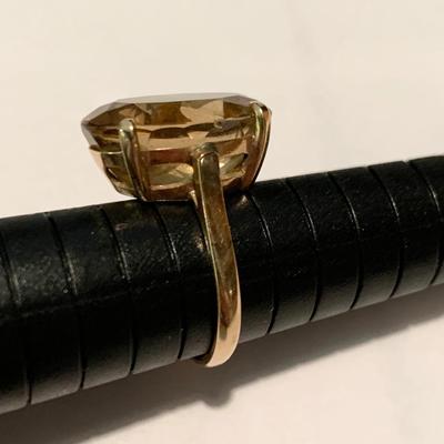 14k Yellow Gold Estate Ring Size 7 / 5 grams