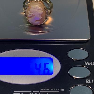 14k Yellow Gold Cameo Ring Size 6 / 4.6 grams