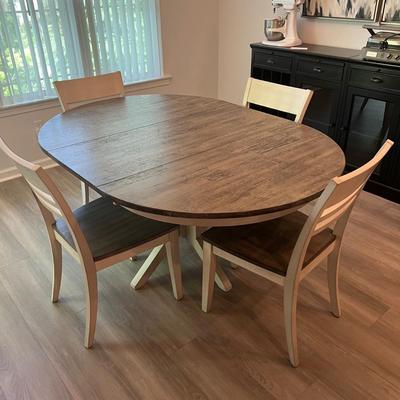 Wood Dining Table w/ Leaf & Four Chairs (DR-MK)