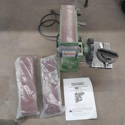 Central Machinery 4" x 6" Belt / Disc sander Model 97181 - Extra belts & Instructions