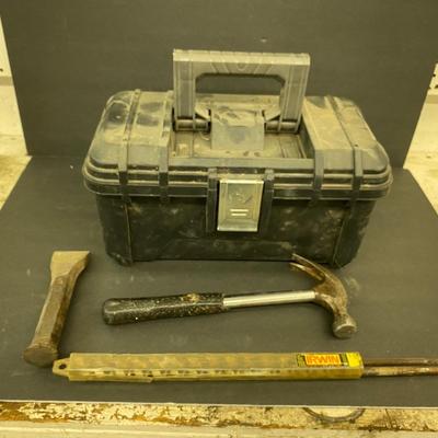 Tool Chest with a few Tools