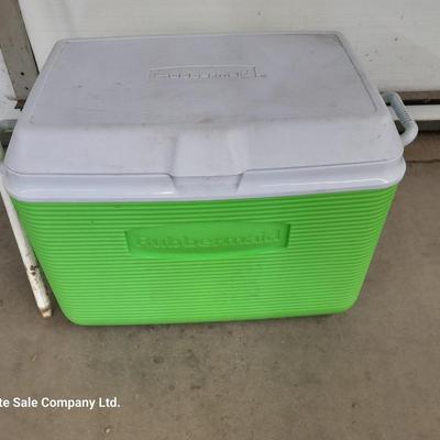 Neon green Rubbermaid cooler and a Fun bright colorful umbrella