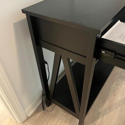 Yaheetech Console Table (GB-MG)