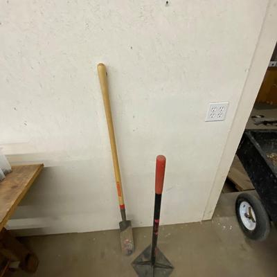 Razorback tamper and shovel