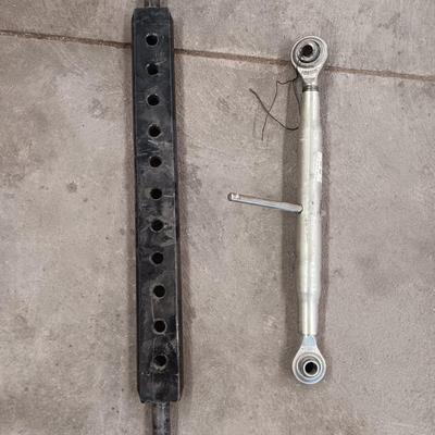 16-inch Top Link and a heavy duty draw bar
