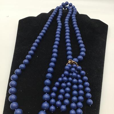 Blue beaded tassle necklace
